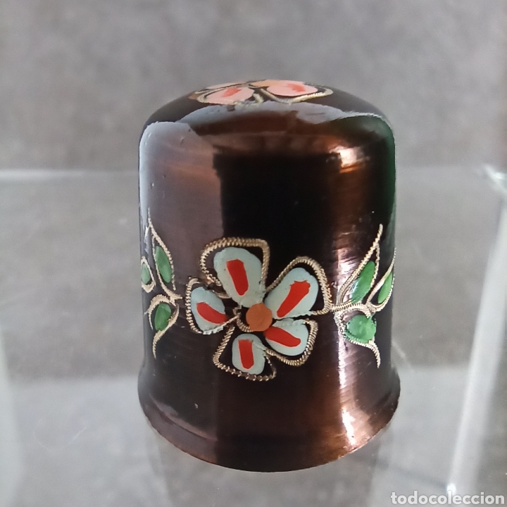 Sammlung von Fingerh&uuml;ten: DEDAL GRABADO Y PINTADO A MANO SOBRE COBRE * ESMALTADO