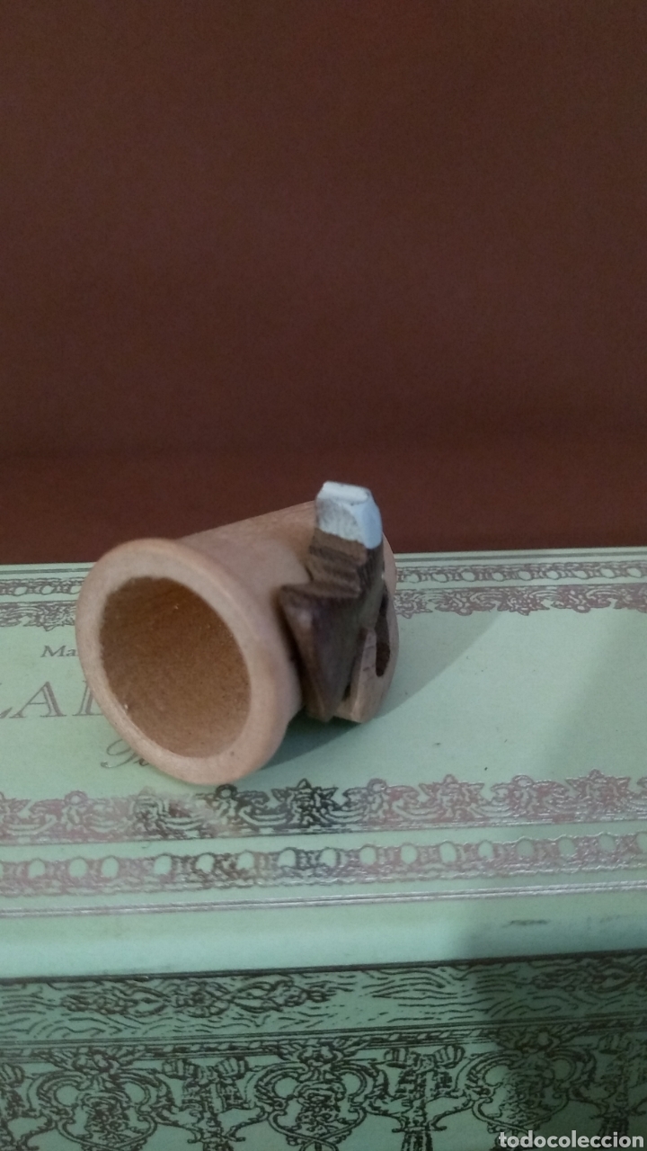 Coleccionismo de dedales: Dedal de madera Cabra - Foto 2