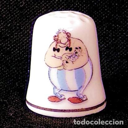 Coleccionismo de dedales: Dedal porcelana - Obelix - Foto 1