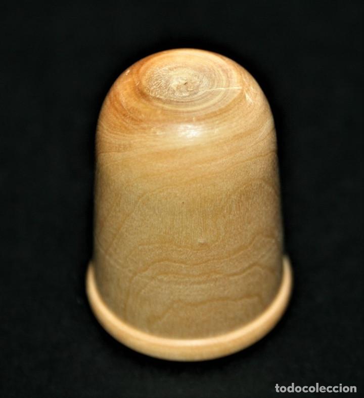 Coleccionismo de dedales: DEDAL DE MADERA - SANTO DOMINGO DE SILOS - Foto 2