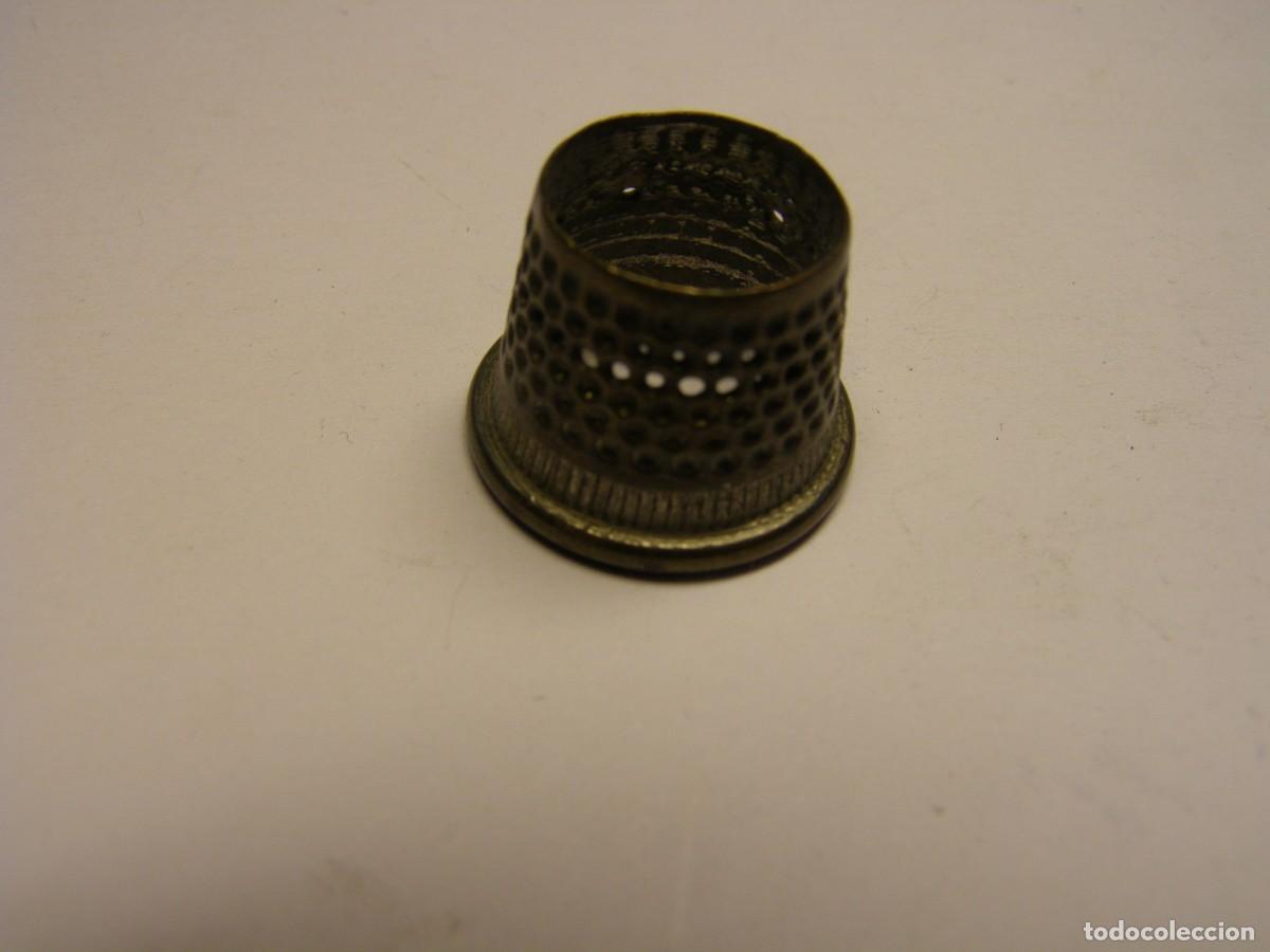 Coleccionismo de dedales: Antiguo dedal de modisto. - Foto 2