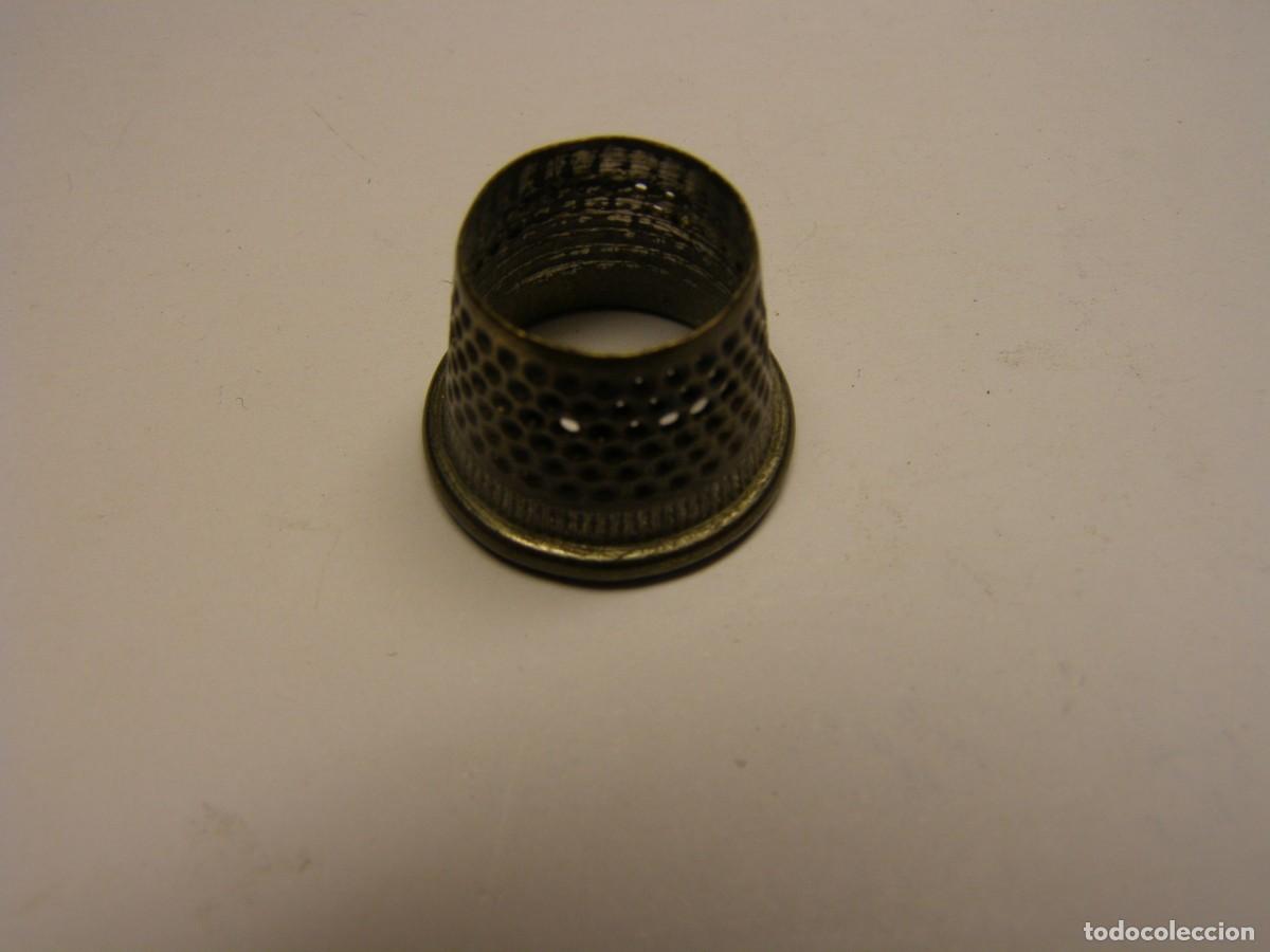 Coleccionismo de dedales: Antiguo dedal de modisto. - Foto 3