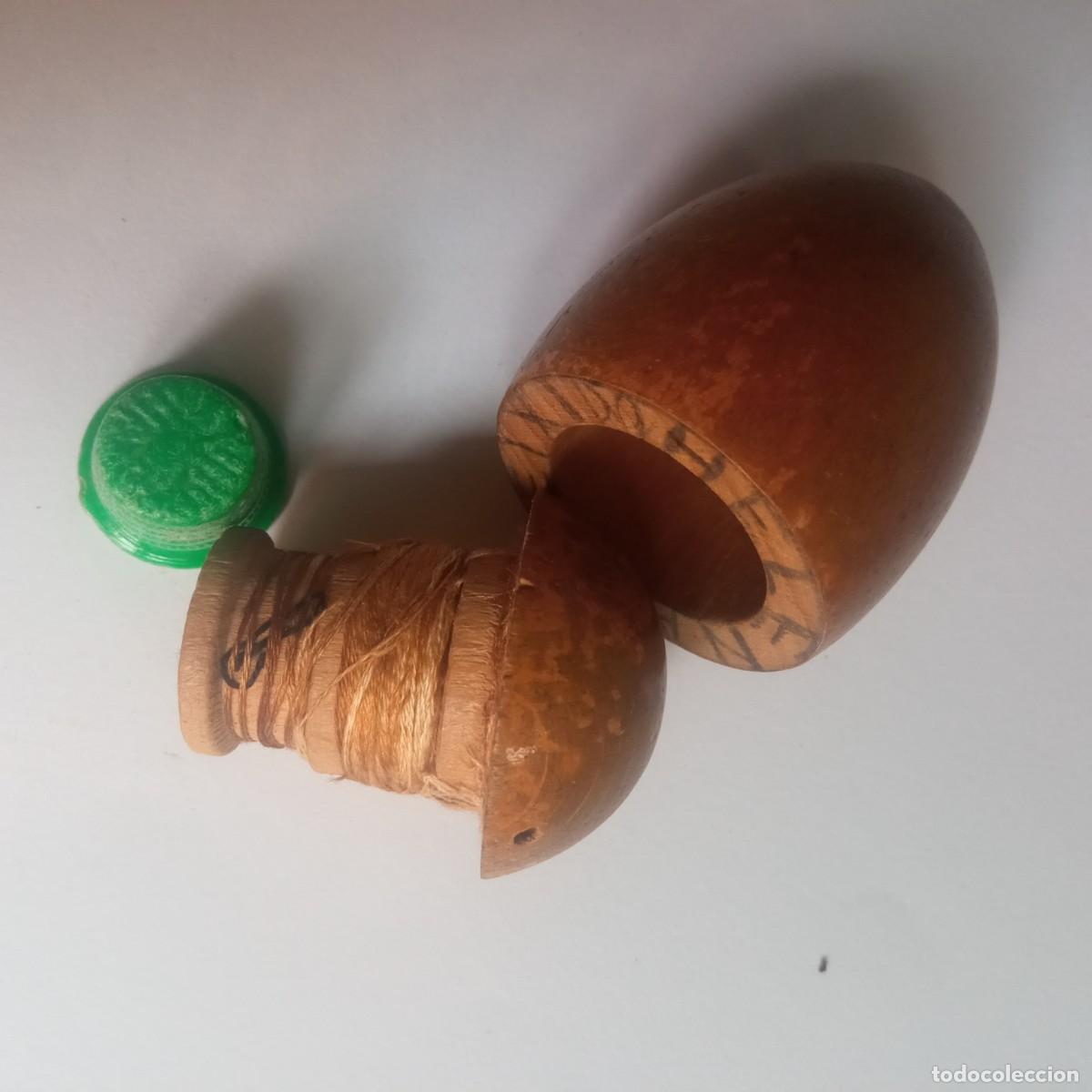 Coleccionismo de dedales: Costurero mini huevo de madera - Foto 2