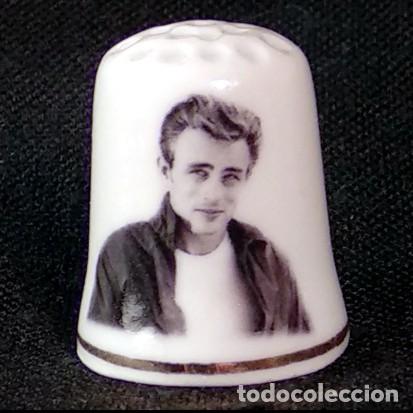Coleccionismo de dedales: Dedal porcelana - James Dean - Foto 1