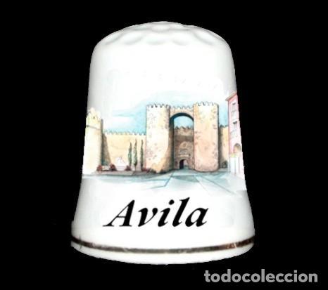 Coleccionismo de dedales: Dedal porcelana - Avila - Foto 1