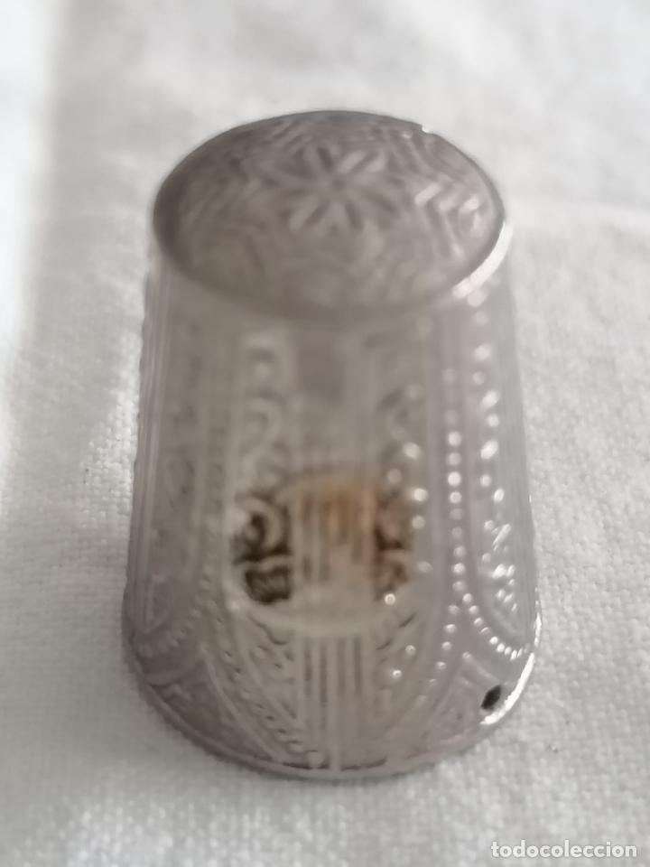Coleccionismo de dedales: ANTIGUO DEDAL DE COLECCION, GRABADO - Foto 2