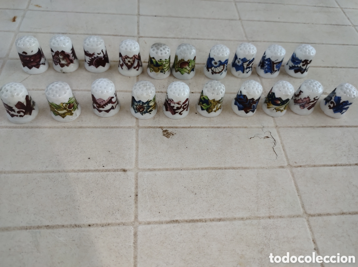 Coleccionismo de dedales: Lote de 20 dedales ceramica - Foto 1
