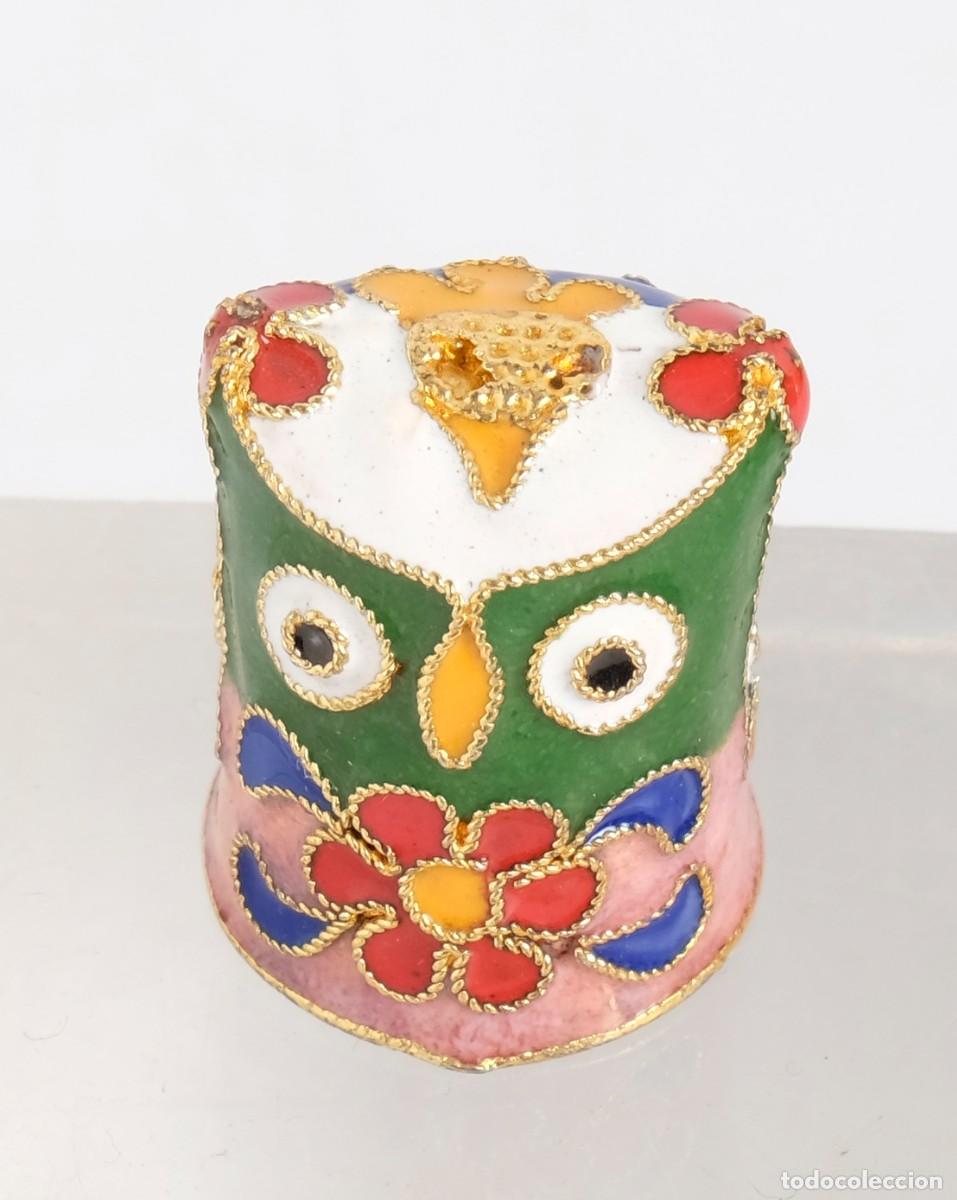 Coleccionismo de dedales: Dedal coleccionable de cloisonn&eacute; y esmalte con b&uacute;ho. NUEVO - Foto 2