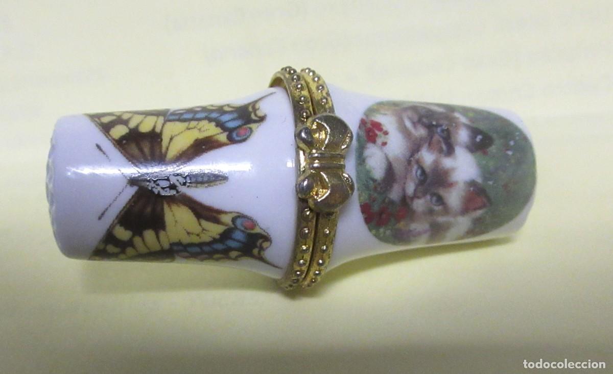 Coleccionismo de dedales: Dedal doble de gatito y mariposa - Foto 1