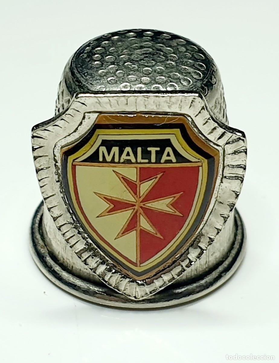Coleccionismo de dedales: MALTA *** DEDAL DE METAL PLATEADO - Foto 1