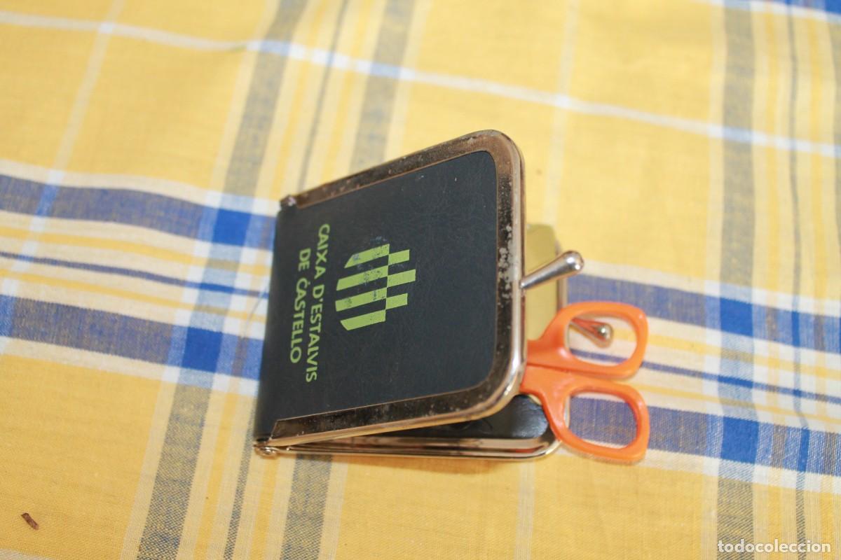 Coleccionismo de dedales: mini costurero Caja Castell&oacute;n - Foto 2