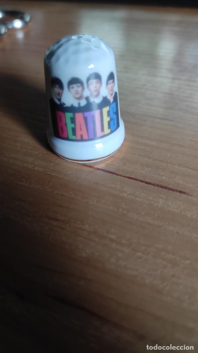 Coleccionismo de dedales: Dedal porcelana Beatles. - Foto 1