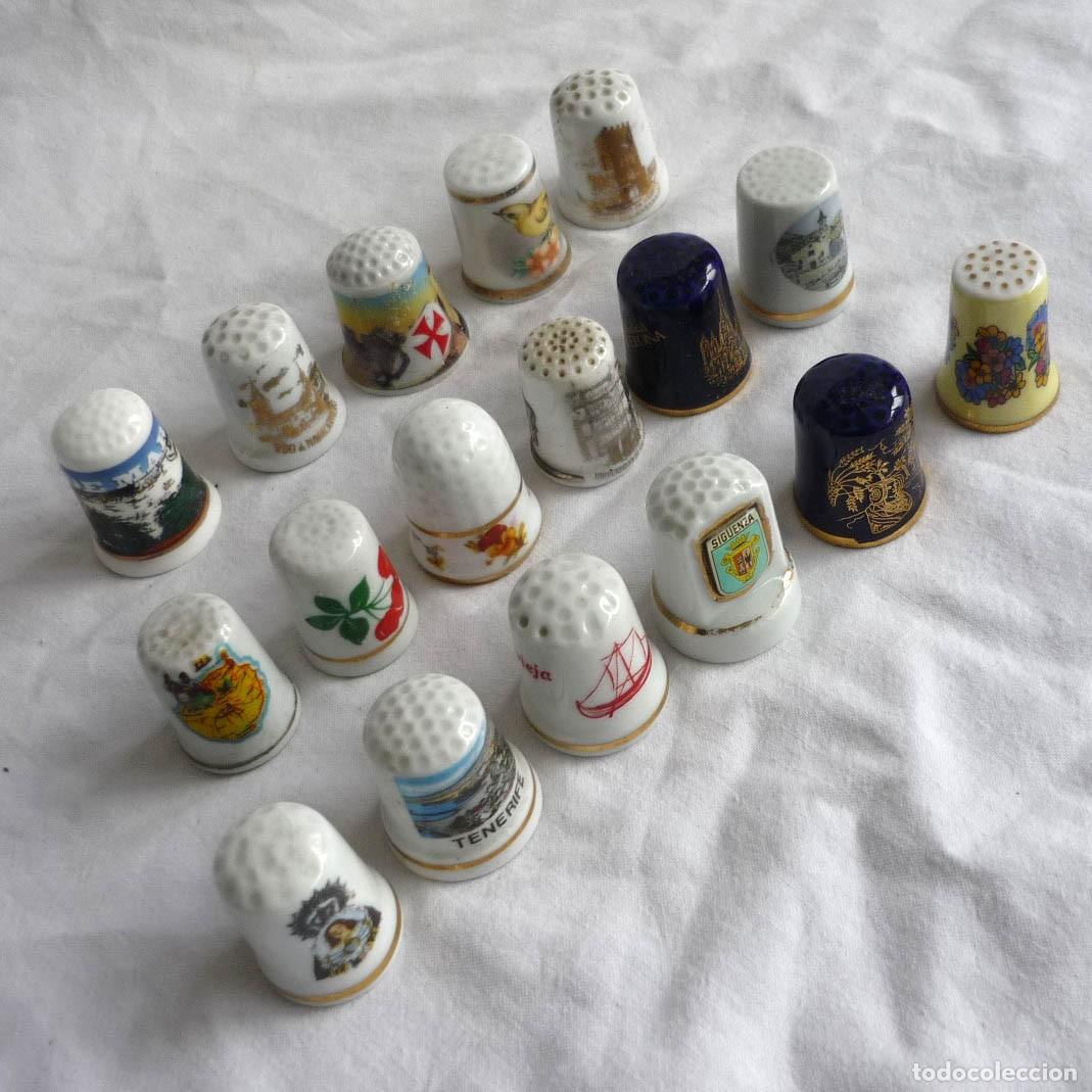 Coleccionismo de dedales: 17 dedales de porcelana - Foto 1