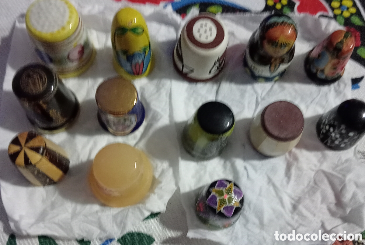 Coleccionismo de dedales: Dedales de madera y cer&aacute;micas - Foto 1