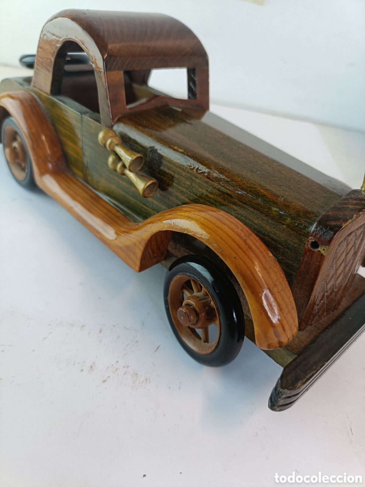 Coleccionismo de dedales: COCHE ARTESANIA MADERA - Foto 2