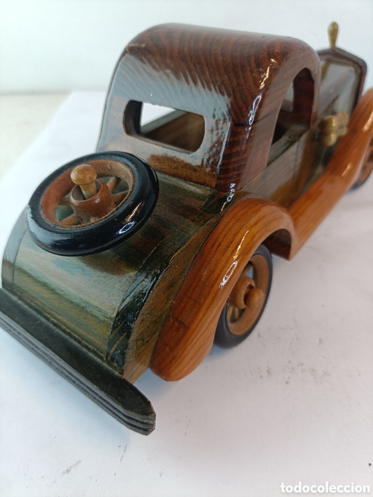 Coleccionismo de dedales: COCHE ARTESANIA MADERA - Foto 3