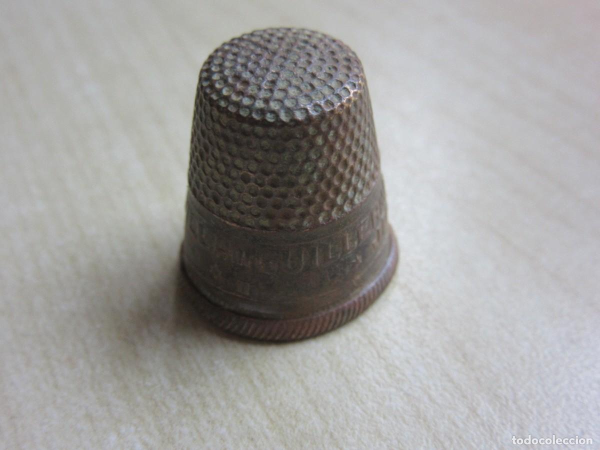 Collezionismo di ditali: Dedal publicitario Guillermo Fern&aacute;ndez Sevilla Jabones harinas Mediados S XX Alto1,9 cm Di&aacute;m 1,4 cm