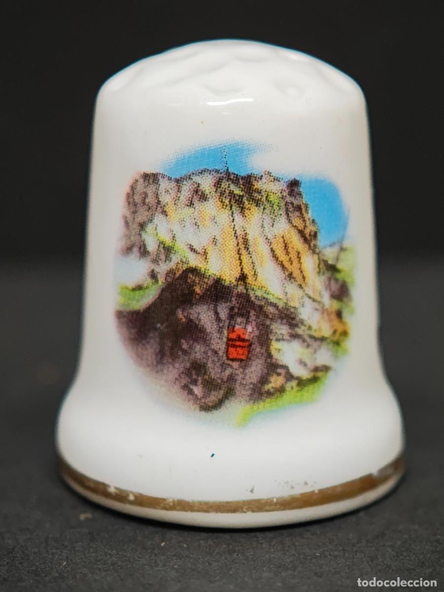 Coleccionismo de dedales: DEDAL PORCELANA FUENTE PICOS DE EUROPA