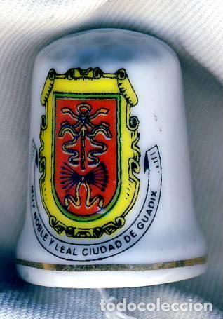 Coleccionismo de dedales: TRES DEDALES DE -RECUERDOS DE VALLS Y TARRAGONA.-