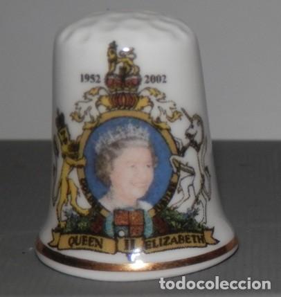 Coleccionismo de dedales: DEDALE DEL 50 ANIVERS&Aacute;RIO DEL REINADO DE LA REINA ELIZABETH II