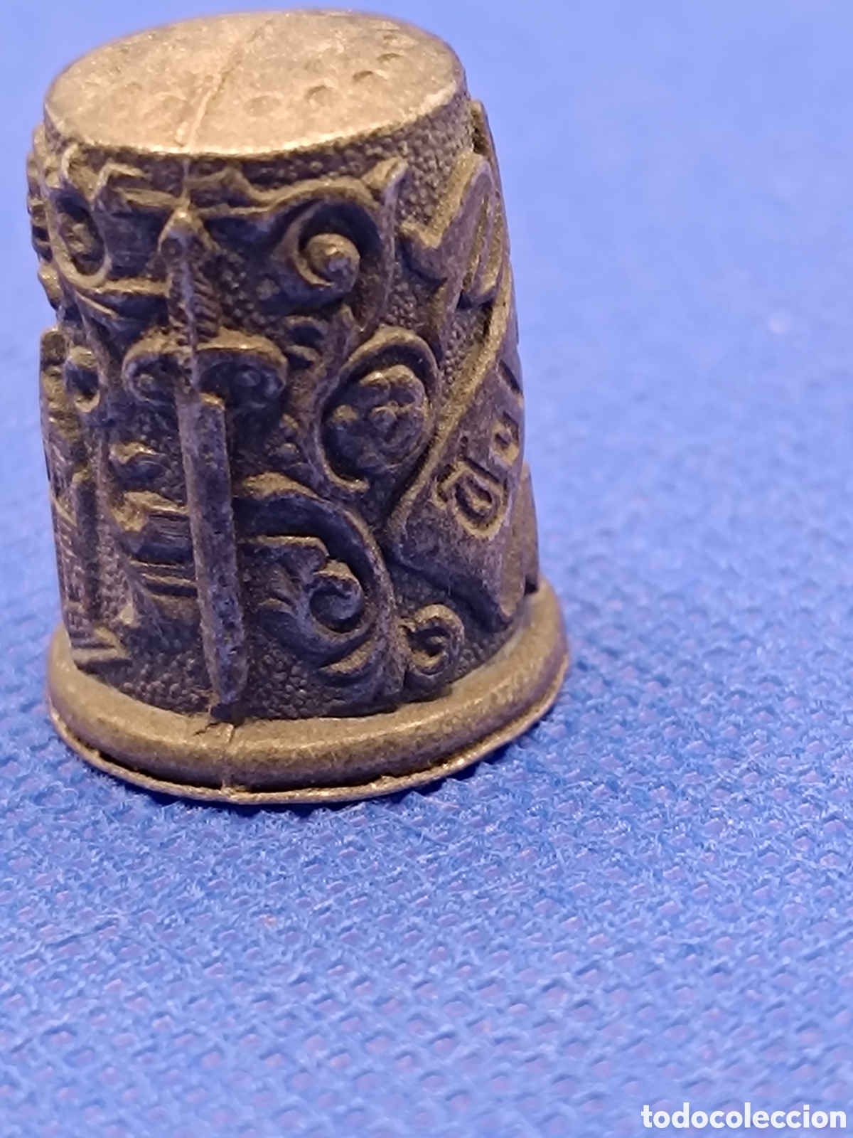 Coleccionismo de dedales: Dedal Antiguo Met&aacute;lico Toledo - Foto 3