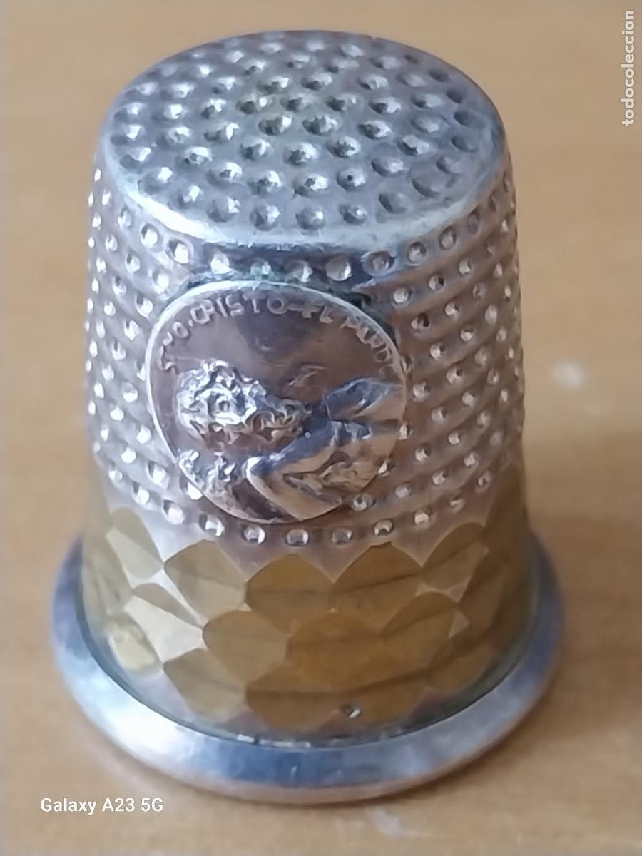 Coleccionismo de dedales: CRISTO DEL PARDO DEDAL PRECIOSO 2.25CMS ALTO PRECIOSA PATINA DESCONOZCO MATERIAL