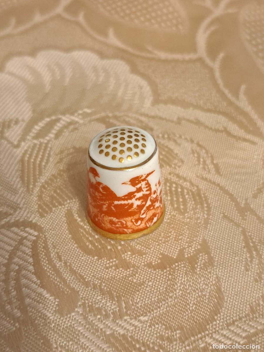 Sammlung von Fingerh&uuml;ten: Dedal de porcelana , Royal Crown Derby English Bone China 1986 COLECCIONISTA