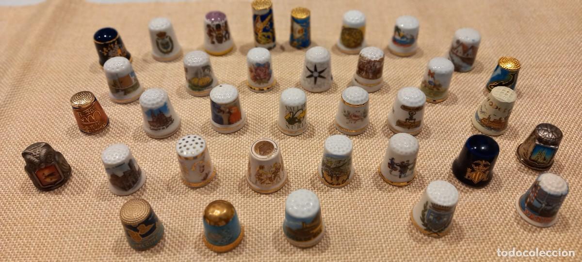 Coleccionismo de dedales: Magn&iacute;fica colecci&oacute;n de 35 dedales variados