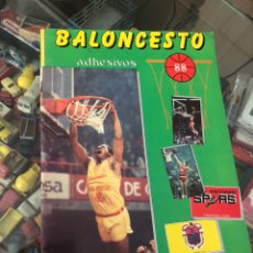 Coleccionismo deportivo: ALBUM COMPLETO BALONCESTO 88 CONTIENE DOS CROMOS DE MICHAEL JORDAN VER FOTOS
