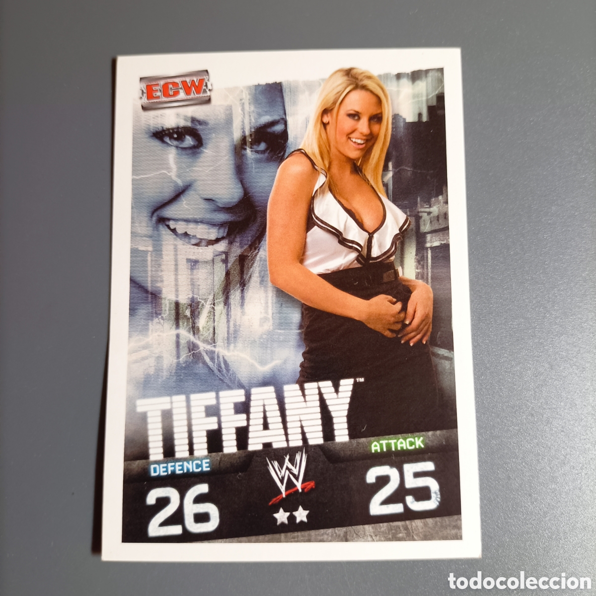Colecionismo desportivo: CARTA WWE Topps Slam Attax Evolution 2009 - №135 TIFFANY