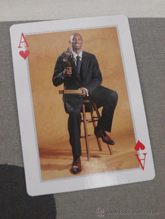 Coleccionismo deportivo: CARD BARAJA CARTA KOBE BRYANT LAKERS  AS CORAZONES NBA NUEVA