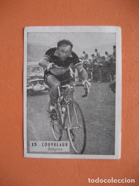Coleccionismo deportivo: CICLISMO: N&ordm; 15 COUVREAUR - ASES DEL PEDAL - CORRIENDO HACIA LA META - EXCLUSIVAS TRIUNFO 1960