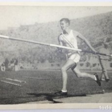 Coleccionismo deportivo: FOTO CROMO OLIMPIADA DE LOS ÁNGELES. 1932. Nº 47. ATLETISMO. SALTO CON PÉRTIGA. BILL MILLER. USA. Lote 204505767