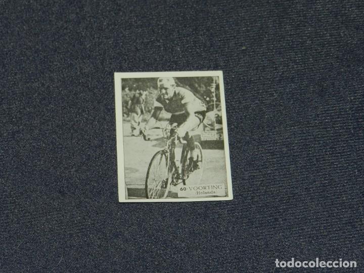 Coleccionismo deportivo: CROMO CICLISMO - ASES DEL PEDAL N.60 VOORTING - EDICIONES TRIUNFO 1960, BUEN ESTADO