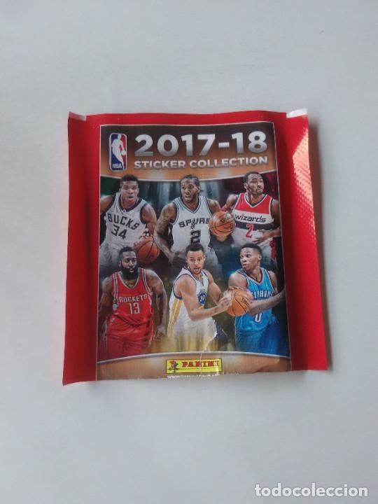 Coleccionismo deportivo: SOBRE CROMOS VAC&Iacute;O STICKERS 2017-2018 NBA BALONCESTO PANINI BASKET 17-18 CURRY HARDEN ANTETOKOUNMPO