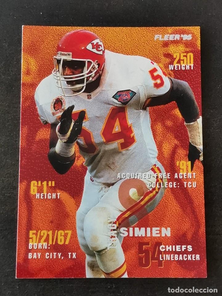 Colecionismo desportivo: Fleer Football 1995 #184 Tracy Simien Kansas City Chiefs NFL Card