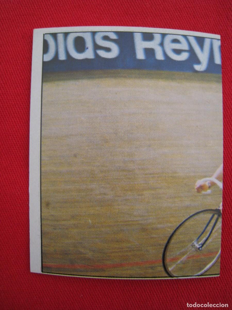 Coleccionismo deportivo: CROMO CICLISMO - N&ordm; 160 - PIJNEN, CAMBIL Y DEBOSSCHER SE VIGILAN - CHOCOLATES HUESO.