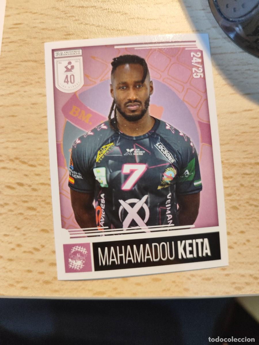 Coleccionismo deportivo: 229 MAHAMADOU KEITA LIGA PLENITUDE ASOBAL 2024 25 - &Aacute;NGEL XIM&Eacute;NEZ P. GENIL PANINI 24 25 BALONMANO