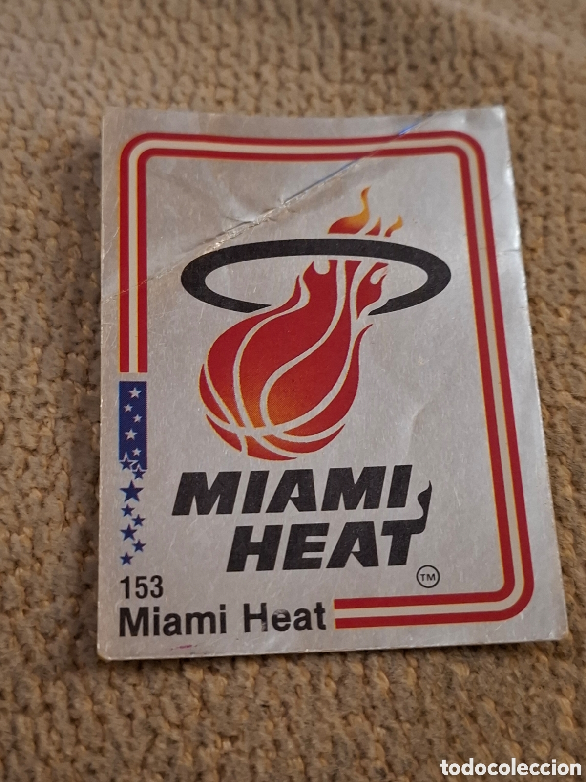 Collezionismo sportivo: CROMO N&ordm; 153 ESCUDO MIAMI HEAT - DEL ALBUM PANINI BASKET NBA 89 - NUEVO SIN PEGAR