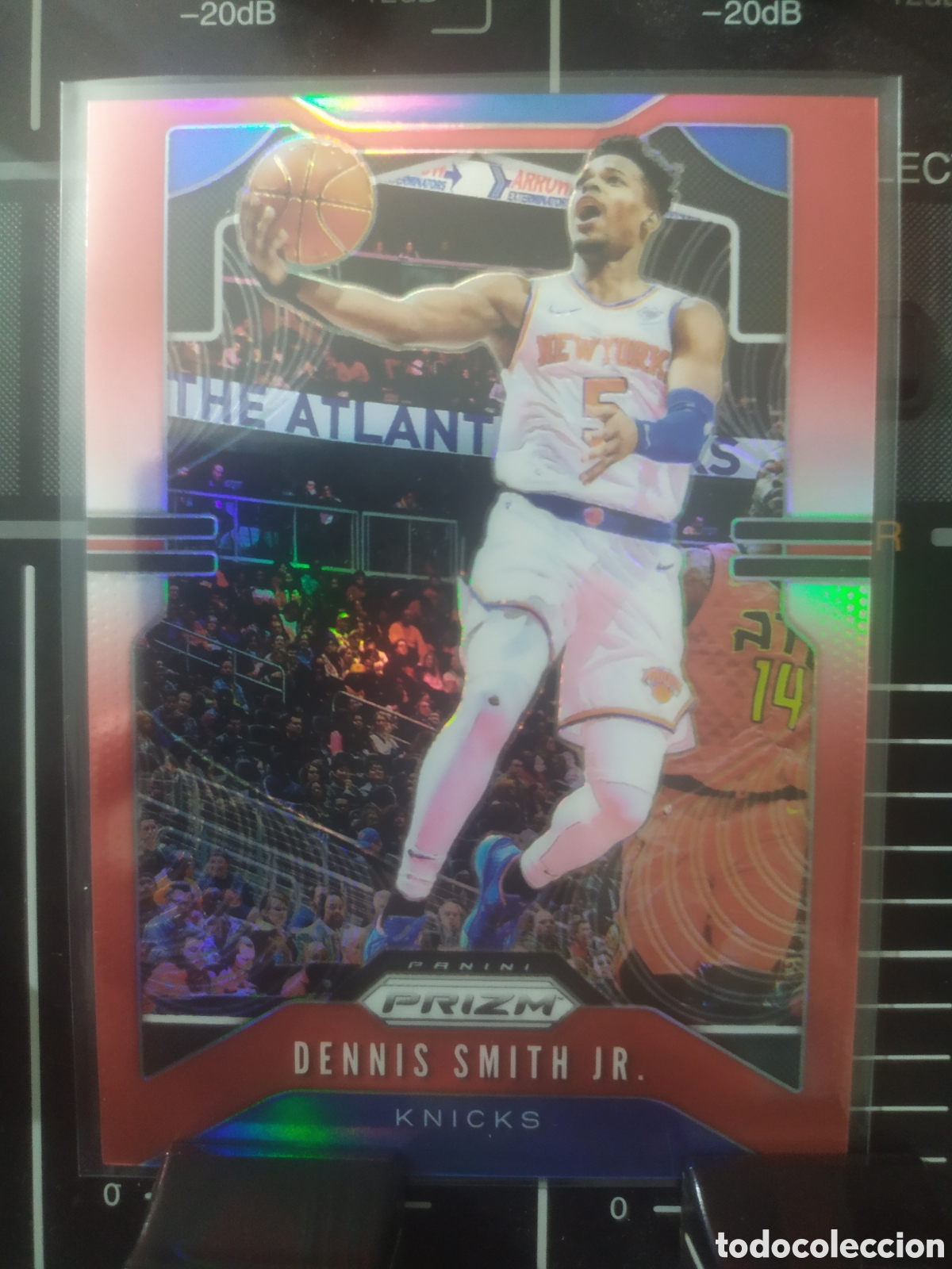 Collezionismo sportivo: Dennis Smith New York Knicks Panini Prizm Red 296/299