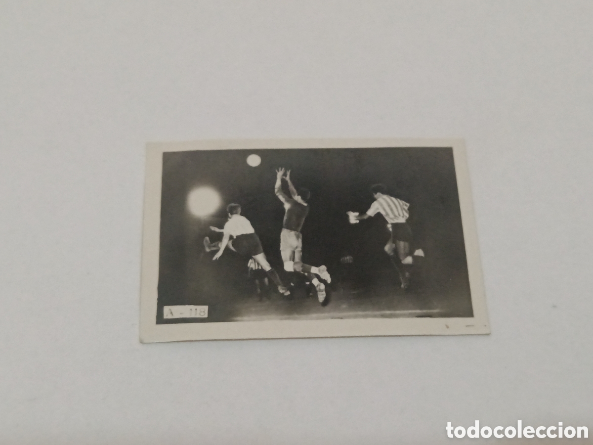Sports collectibles: FUTBOL MEXICO REPORTAJES FOTOGR&Aacute;FICOS TABAY A-118 JULIO 1948