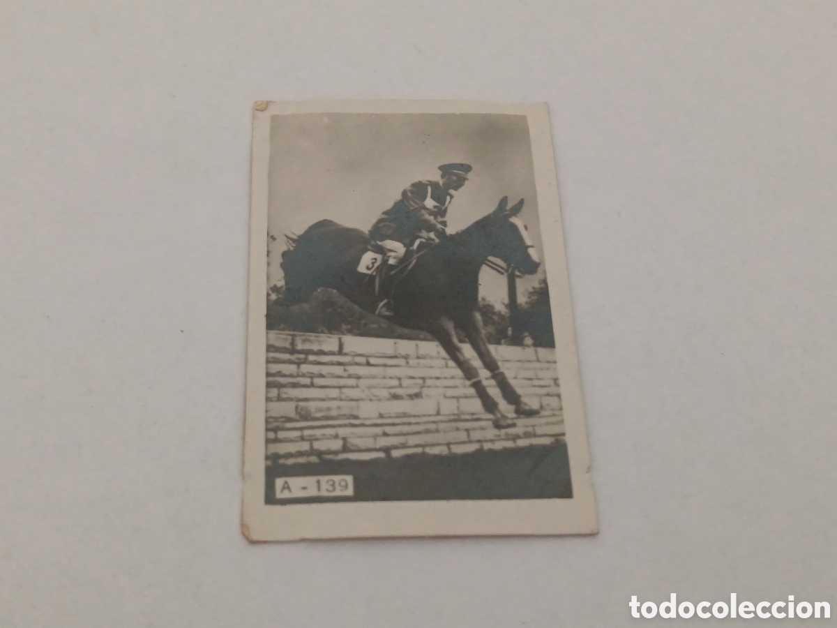 Sports collectibles: COMANDANTE LARRAZ HIPICA REPORTAJES FOTOGR&Aacute;FICOS TABAY A-139 SEPTIEMBRE 1948