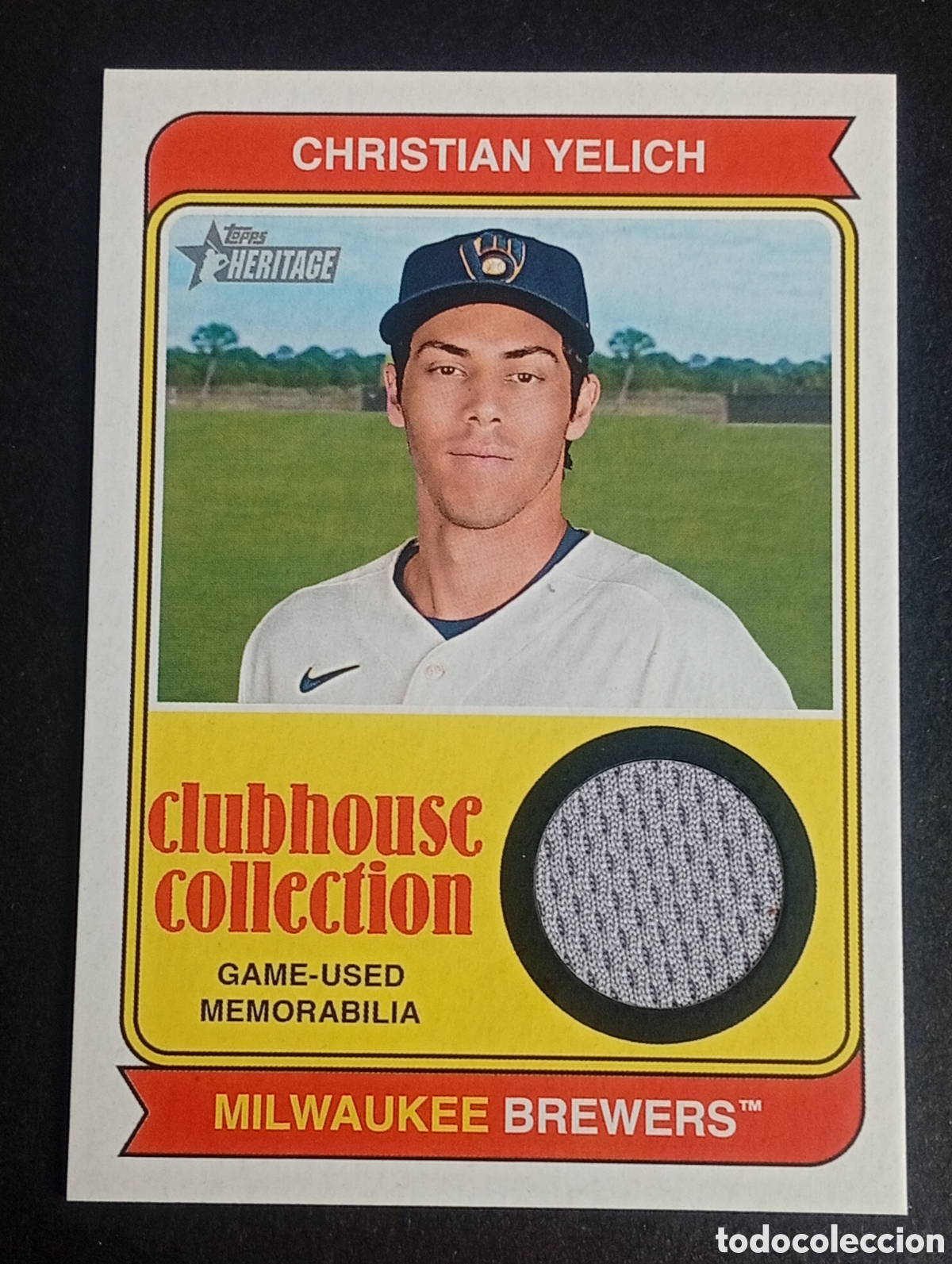 Sammelleidenschaft Sport: patch CHRISTIAN YELIC TOPPS MLB BASEBALL 2023 CROMOS CARDS PANINI RELIC MEMORABILIA CAMISETA TCG
