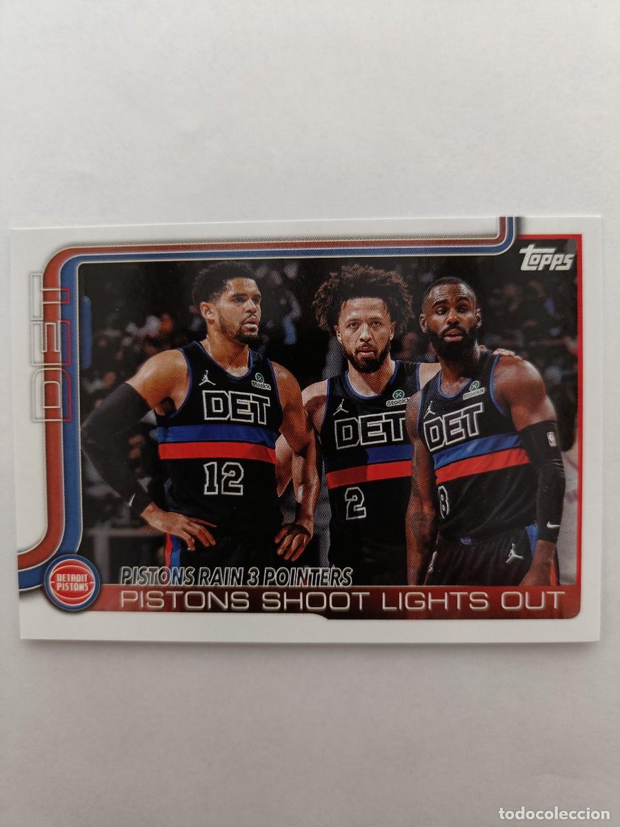 Coleccionismo deportivo: #279 DETROIT PISTONS ROOSTER NBA CARD TOPPS 2025/2026