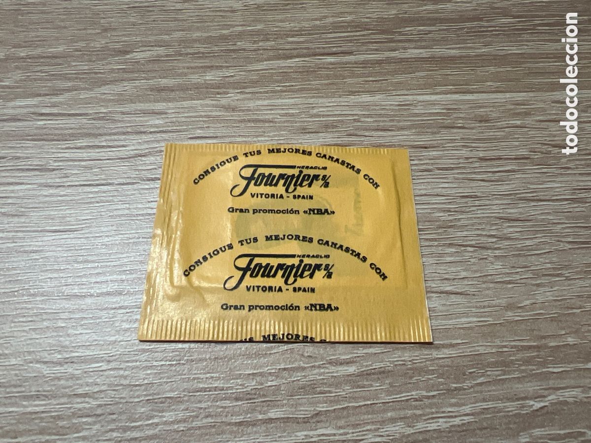 Coleccionismo deportivo: MAGIC JOHNSON FOURNIER SOBRE SIN ABRIR