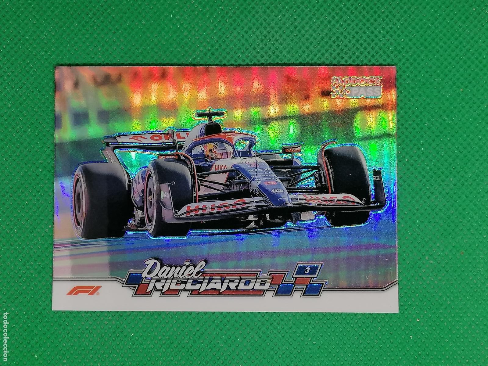 Coleccionismo deportivo: 48 DANIEL RICCIARDO REFRACTOR ⚽ TOPPS F1 FORMULA 1 PADDOCK PASS GRAND PRIX 24 2024 ⚽