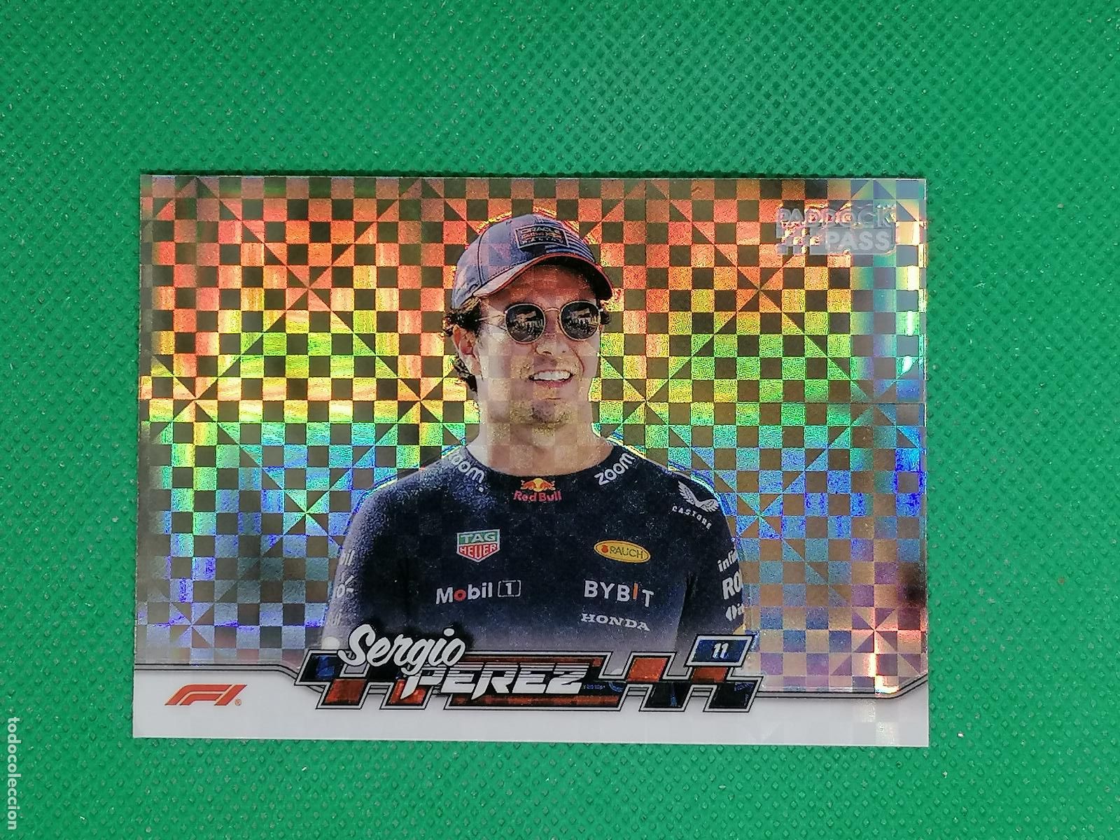 Coleccionismo deportivo: 2 SERGIO PEREZ REFRACTOR ⚽ TOPPS F1 FORMULA 1 PADDOCK PASS GRAND PRIX 24 2024 ⚽
