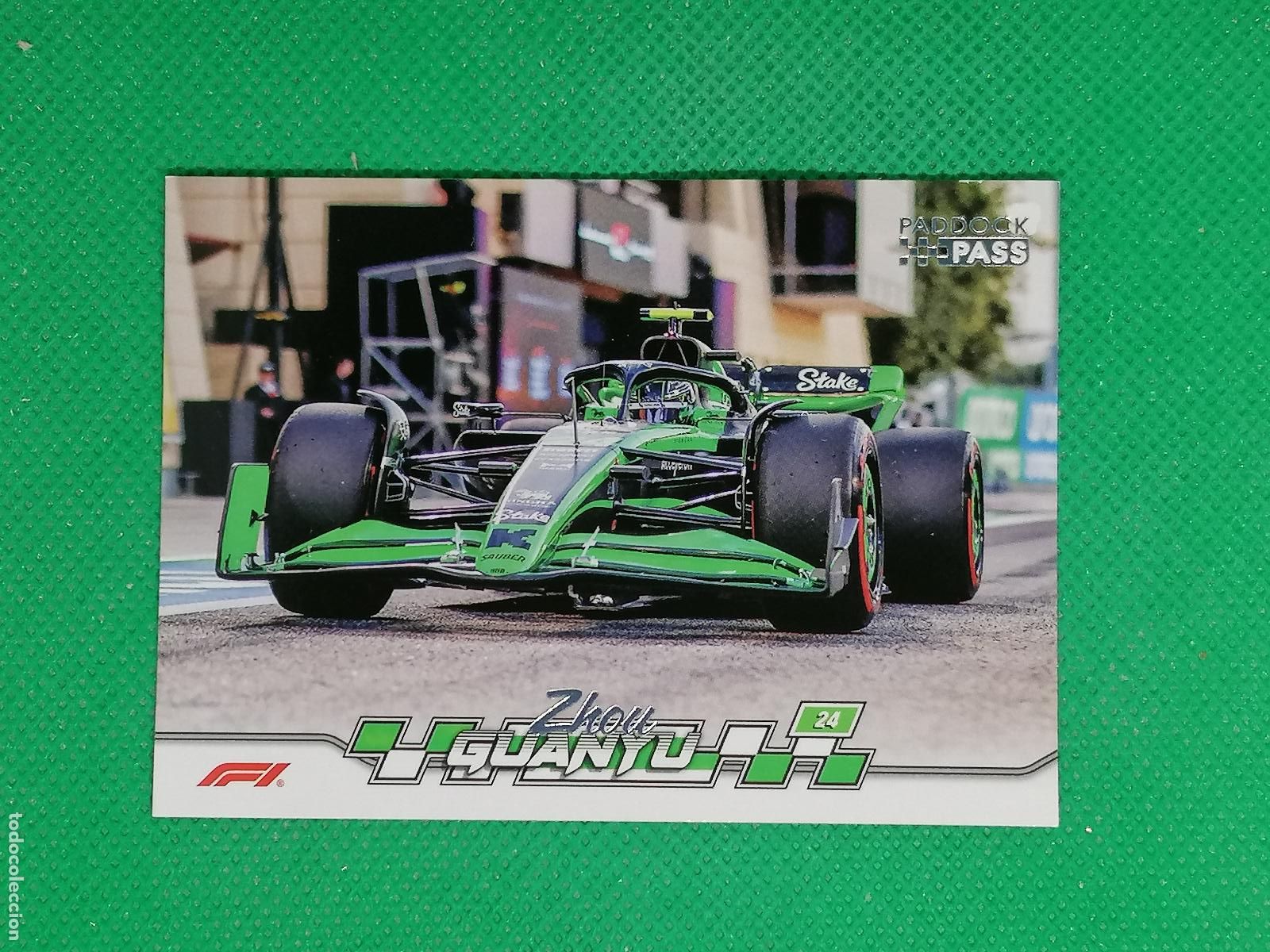Coleccionismo deportivo: 44 ZHOU GUANYU SAUBER ⚽ TOPPS F1 FORMULA 1 PADDOCK PASS GRAND PRIX 24 2024 ⚽