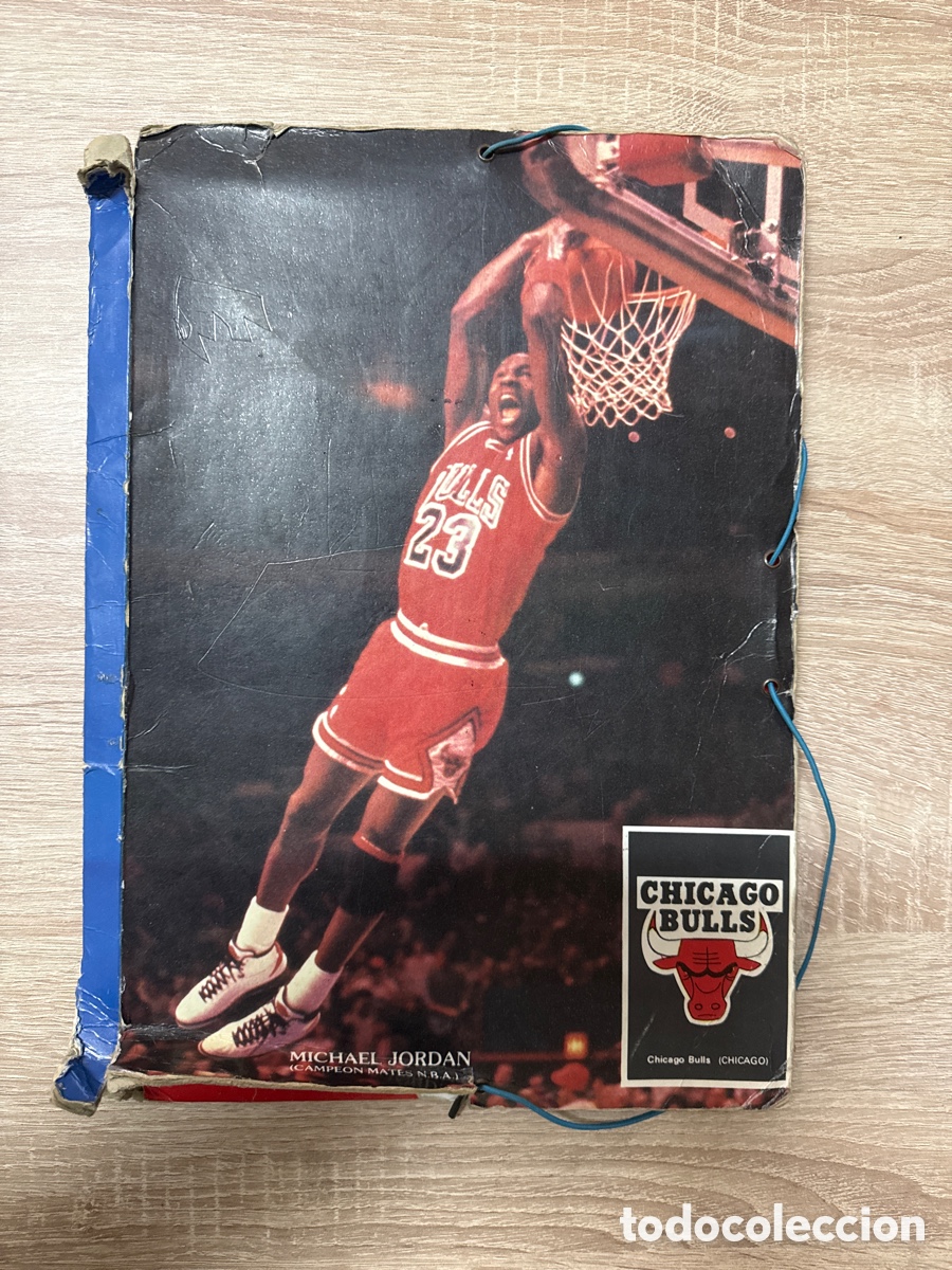 Coleccionismo deportivo: 1987 MICHAEL JORDAN CARPETA ESCOLAR DE CARTON