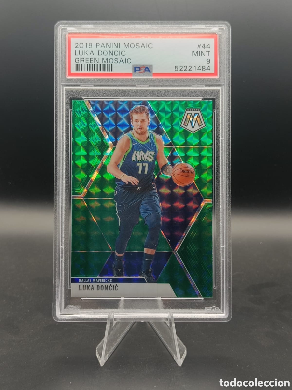 Coleccionismo deportivo: 2019 Panini Mosaic Luka Doncic #44 PSA 9